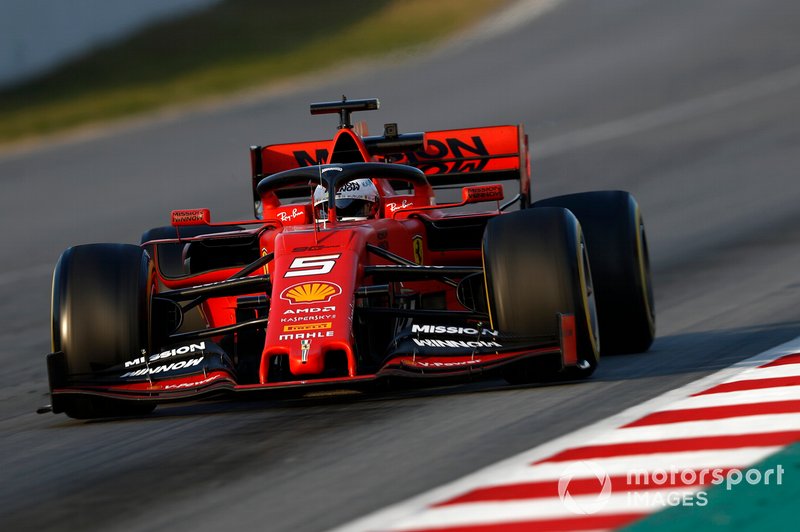 1re : Ferrari SF90