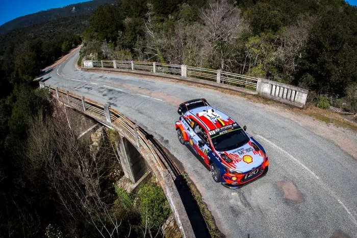 Thierry Neuville, Nicolas Gilsoul, Hyundai Motorsport Hyundai i20 Coupe WRC