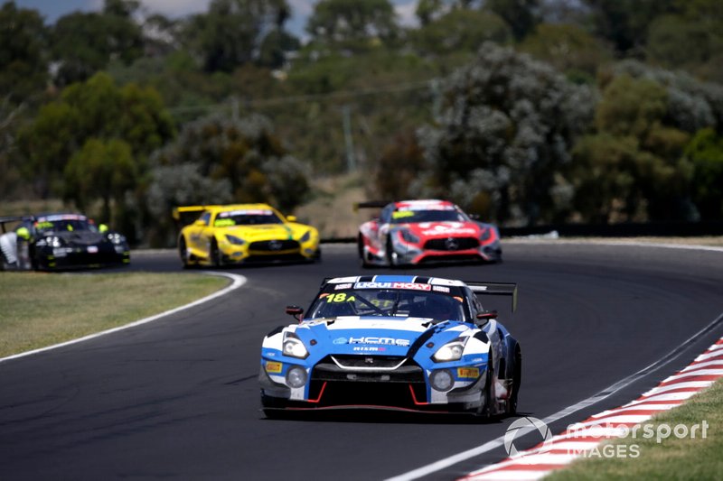 #18 KCMG  Nissan GT-R Nismo GT3: Alexandre Imperatori, Oliver Jarvis, Edoardo Liberati