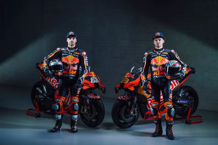 Brad Binder, Red Bull KTM Factory Racing,  Miguel Oliveira, Red Bull KTM Factory Racing
