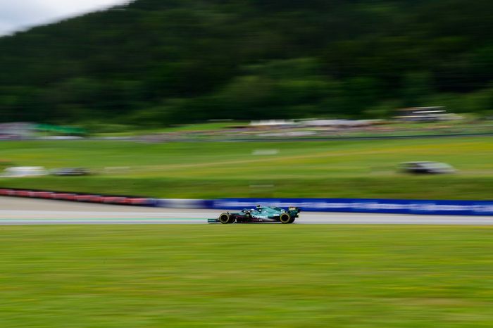 Sebastian Vettel, Aston Martin AMR21