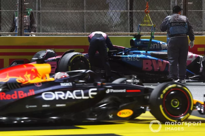 Max Verstappen, Red Bull Racing, Pierre Gasly, Alpine