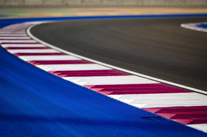 Detalle de los bordillos