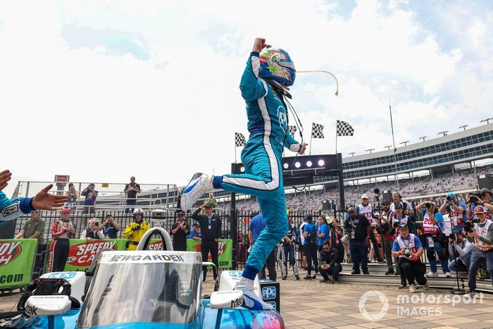 Ganador Josef Newgarden, Team Penske Chevrolet Victory Lane 