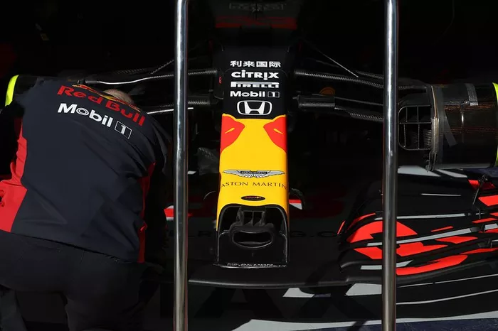 Red bull Racing  RB16 front nose detail