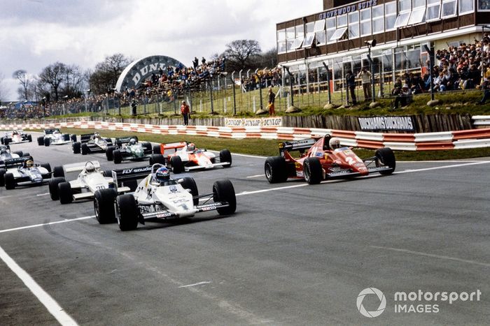Salida: Keke Rosberg, Williams FW08C Ford, René Arnoux, Ferrari 126C2B