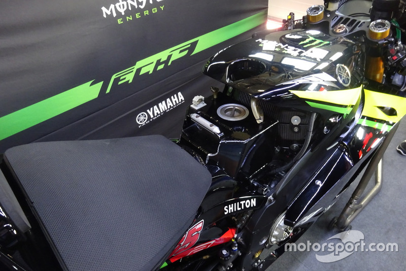Tech 3 Yamaha garázsbejárás, Cseh GP, Brno