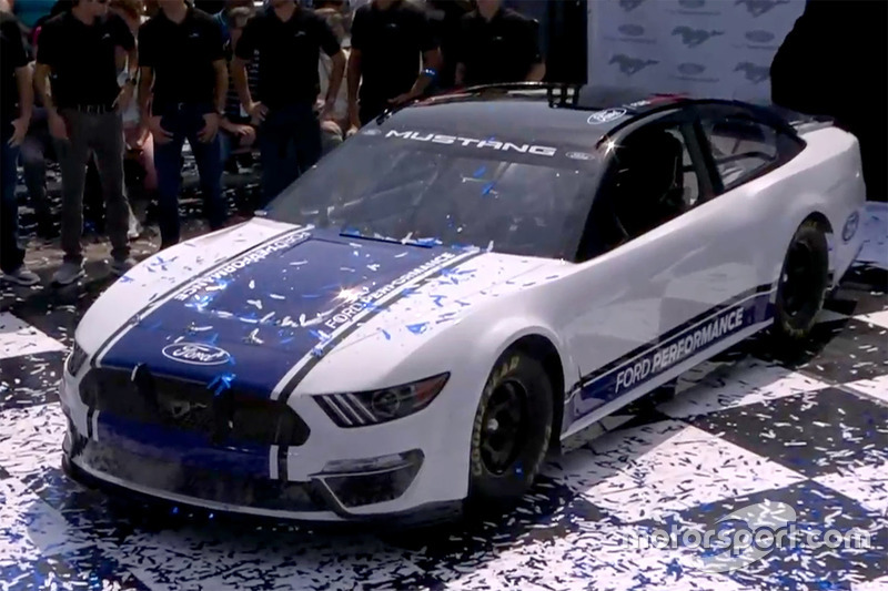 2019 Monster Energy NASCAR Cup Series Mustang
