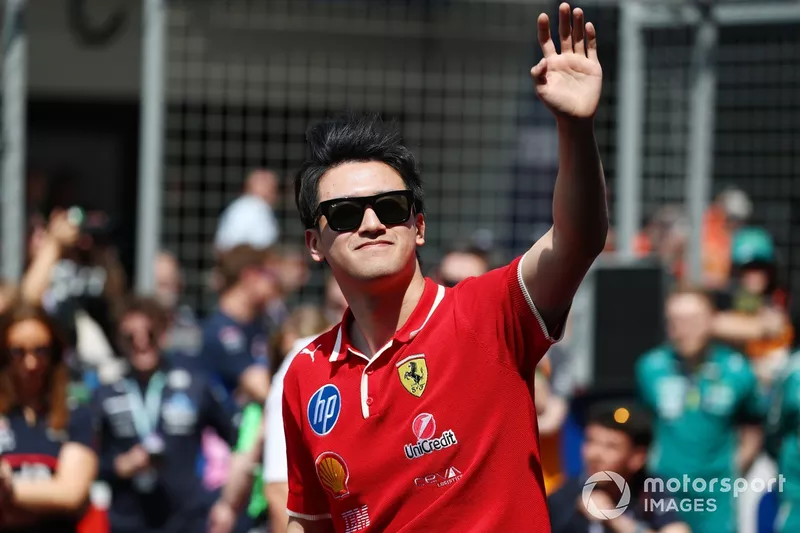 Zhou Guanyu, Ferrari