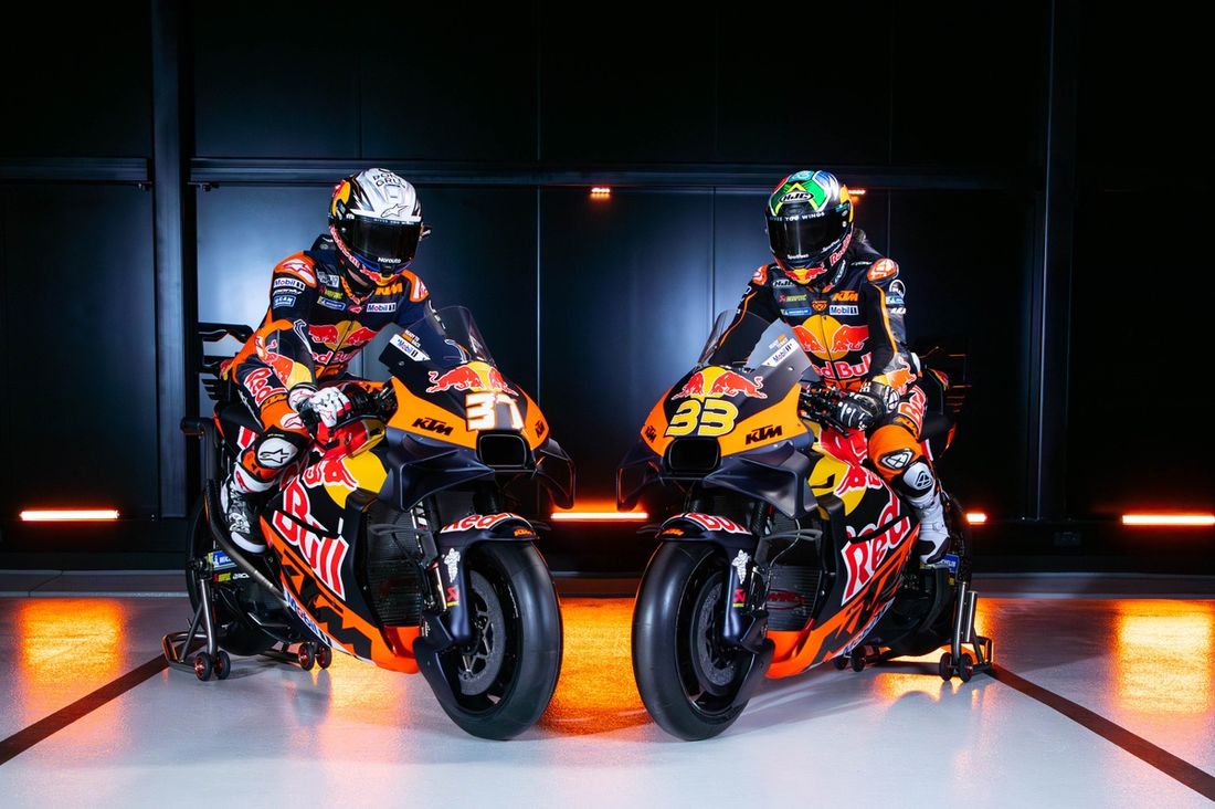 Pedro Acosta, Brad Binder, Red Bull KTM Factory Racing