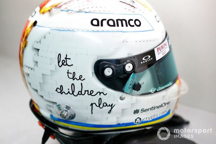 El casco de Sebastian Vettel, Aston Martin

