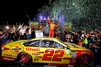 Joey Logano, Team Penske, Ford Fusion Shell Pennzoil celebrates after winning the championship