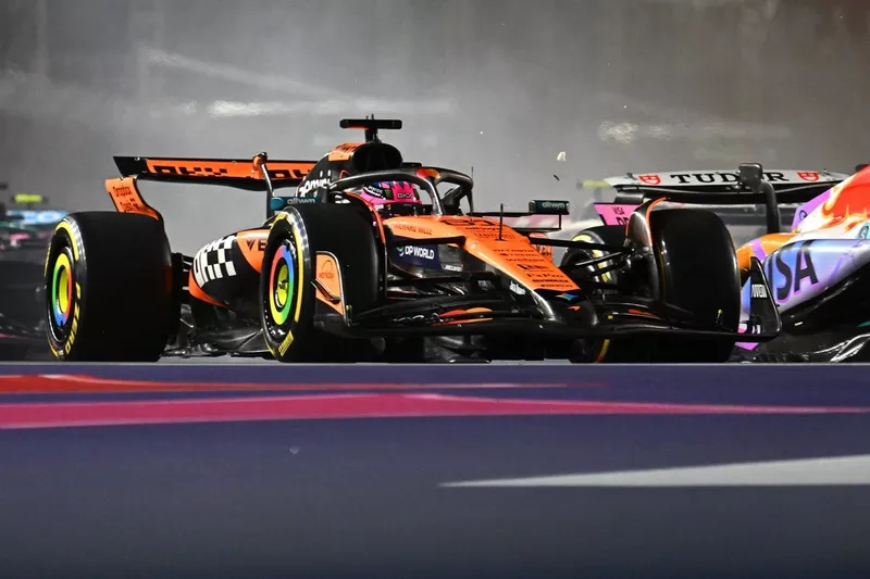 Oscar Piastri, McLaren, Liam Lawson, Racing Bulls Team
