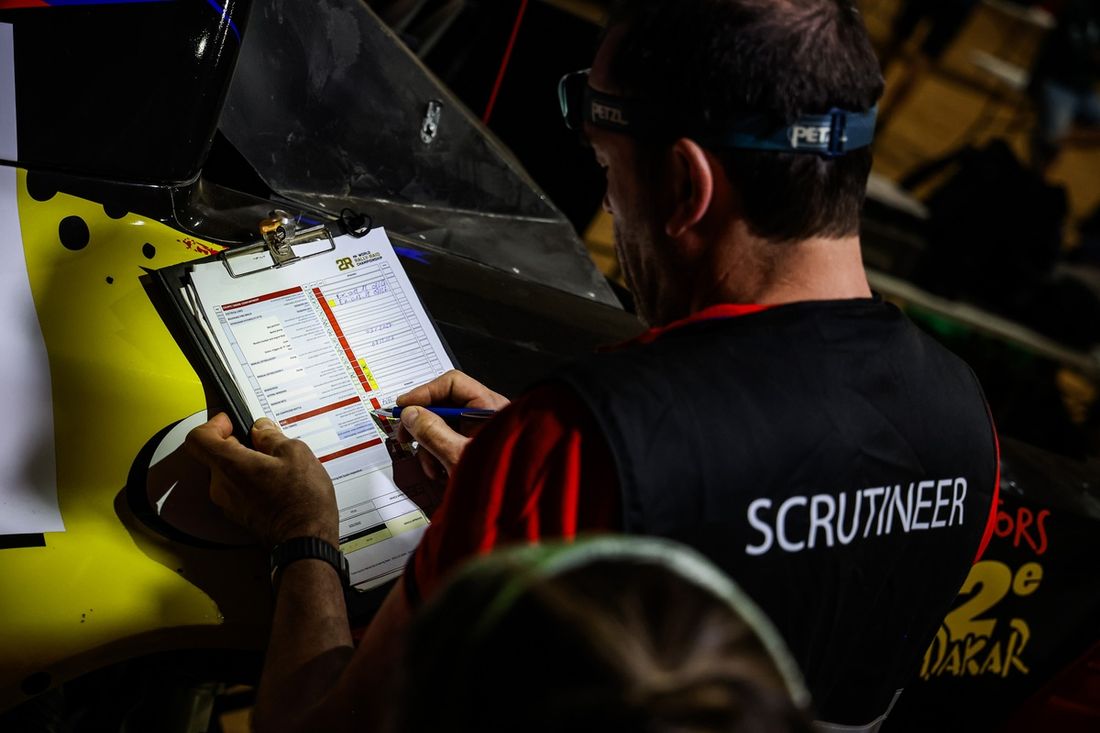 Toyota #235 de Overdrive Racing: Ronan Chabot, Gilles Pillot