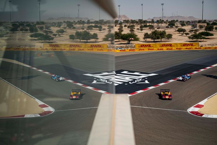 #50 Ferrari AF Corse Ferrari 499P: Antonio Fuoco, Miguel Molina, Nicklas Nielsen, #15 BMW M Team WRT BMW M Hybrid V8: Raffaele Marciello, Kevin Magnussen