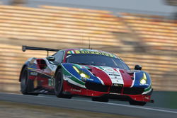 #51 AF Corse Ferrari 488 GTE: Джанмарія Бруні, Джеймс Каладо