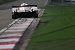 #6 Toyota Racing Toyota TS050 Hybrid: Stéphane Sarrazin, Mike Conway, Kamui Kobayashi