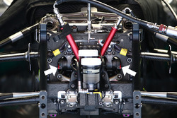 Detailansicht Mercedes AMG F1 Team W07, Radaufhängung