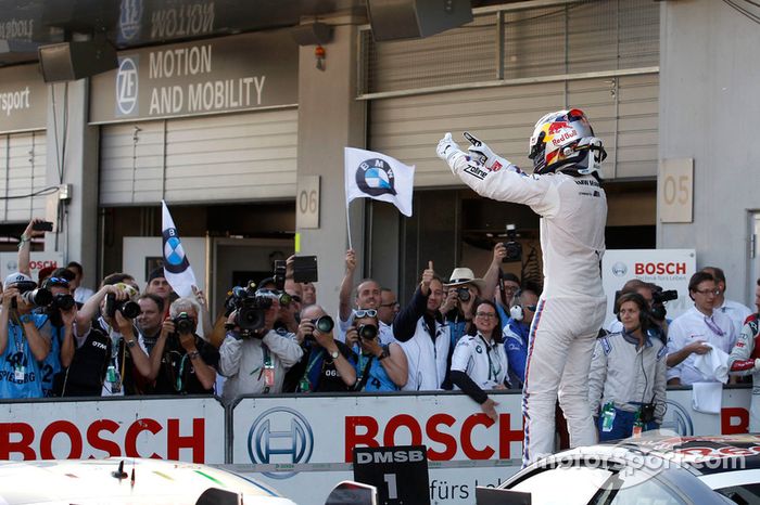 Ganador de la carrera Marco Wittmann, BMW Team RMG, BMW M4 DTM