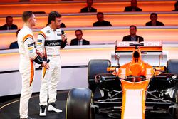 Fernando Alonso, McLaren, and team-mate Stoffel Vandoorne, discuss the MCL32 on stage