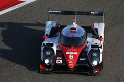 #6 Toyota Racing Toyota TS050 Hybrid: Stéphane Sarrazin, Mike Conway, Kamui Kobayashi