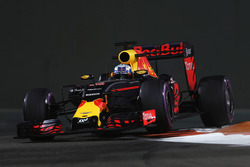 Daniel Ricciardo, Red Bull Racing RB12