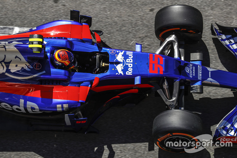 Карлос Сайнс-мл., Scuderia Toro Rosso STR12