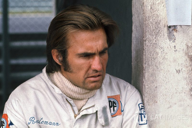 Carlos Reutemann: "Sempre me perguntaram se eu tinha algum ídolo, e o Reutemann é uma pessoa que sempre admirei muito. Não sei se é por causa da época que ele correu com meu pai na Brabham, mas sempre estávamos juntos. Me lembro dele autografando meu Guia da F1 em um dos testes de pneus de Jacarepaguá até hoje."