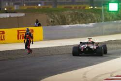 Daniel Ricciardo, Red Bull Racing RB14 Tag Heuer, walks away from his car after retiring early in the race with technical issues