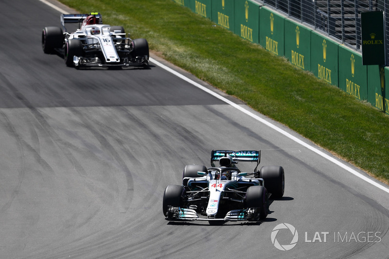 Lewis Hamilton, Mercedes-AMG F1 W09 