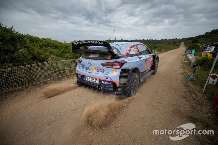 Thierry Neuville, Nicolas Gilsoul, Hyundai Motorsport Hyundai i20 Coupe WRC