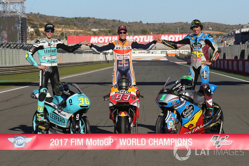 Los campeones de las tres categorías: Moto3 campeón Joan Mir, Leopard Racing MotoGP campeón Marc Márquez, Repsol Honda Team, Moto2 campeón, Franco Morbidelli, Marc VDS