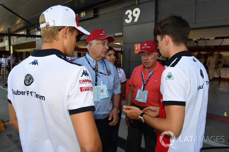 Marcus Ericsson, Sauber et Charles Leclerc, Sauber avec Oscar Fangio, et Ruben Fangio,