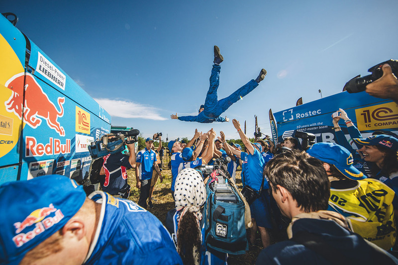 Team Kamaz Master viert de Dakar-overwinning