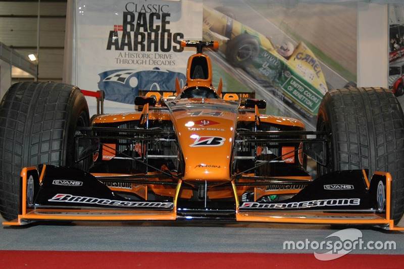 Arrows A21 şasi 06