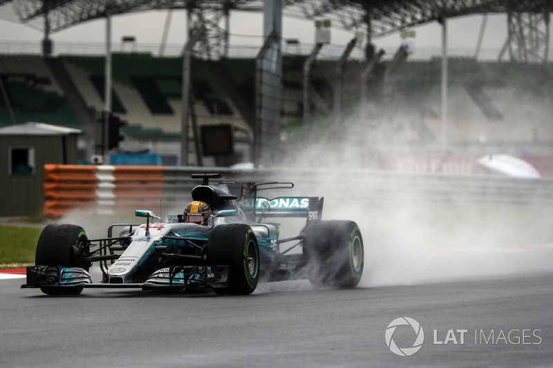 Lewis Hamilton, Mercedes-Benz F1 W08