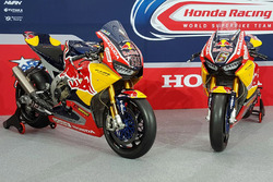 Bikes of Nicky Hayden, Honda World Superbike Team, Stefan Bradl, Honda World Superbike Team