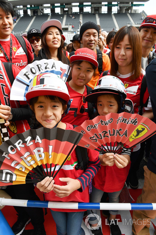 Ferrari fans