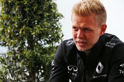 Kevin Magnussen, Renault Sport F1 Team