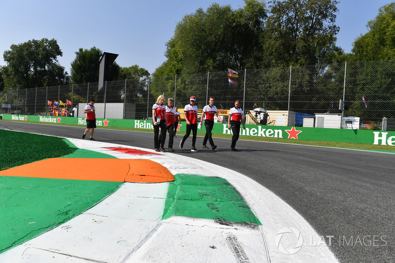 Charles Leclerc, Sauber walks the track