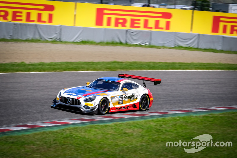 #888 GruppeM Mercedes AMG GT3: Raffaele Marciello, Maro Engel and Tristan Vautier