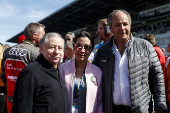 Jean Todt, FIA Başkanı ve eşi Michelle Yeoh ve Gerhard Berger, ITR Direktörü