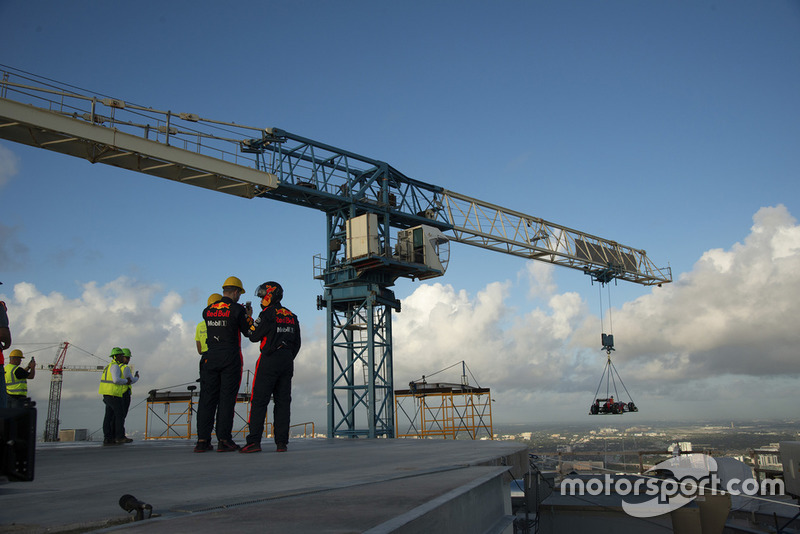Showrun in Miami: David Coulthard, Red Bull RB7