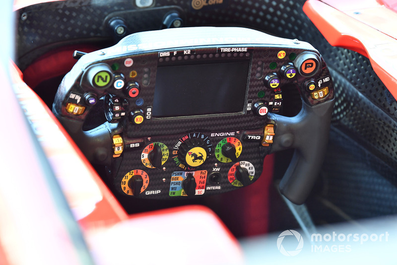 Volant de la Ferrari SF71H