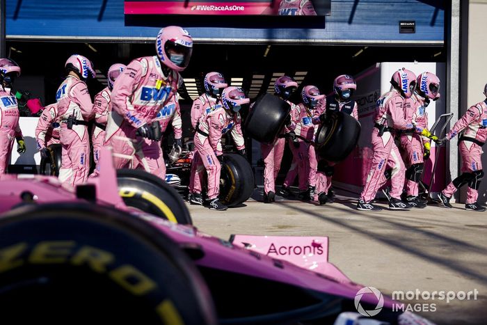 Pit stop del Racing Point RP20 