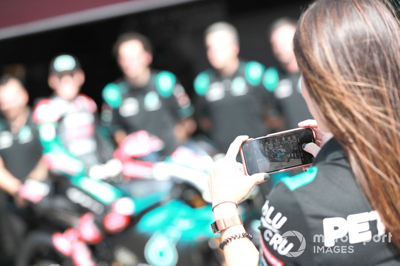 Foto de equipo de Yamaha Petronas