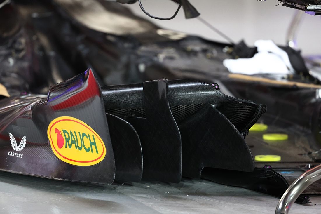 Red Bull Racing RB20 detalle