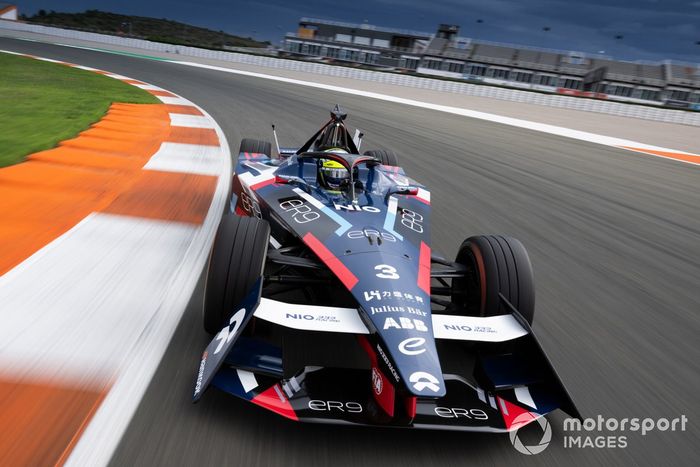 Sergio Sette Camara, Equipo NIO 333 FE