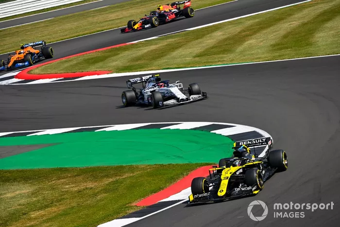 Daniel Ricciardo, Renault F1 Team R.S.20, Pierre Gasly, AlphaTauri AT01, Lando Norris, McLaren MCL35, Alex Albon, Red Bull Racing RB16