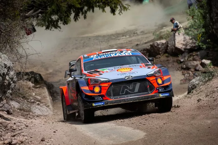 Ott Tänak, Martin Järveoja, Hyundai Motorsport Hyundai i20 Coupe WRC